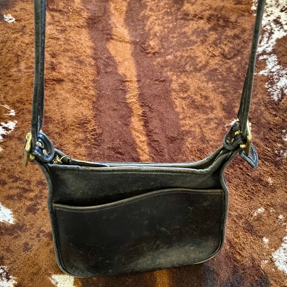 Vintage coach crossbody - Picture 9 of 9